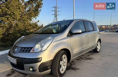 Хетчбек Nissan Note 2006 в Дрогобичі