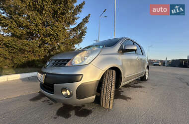 Хетчбек Nissan Note 2006 в Дрогобичі