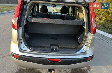 Хетчбек Nissan Note 2006 в Дрогобичі