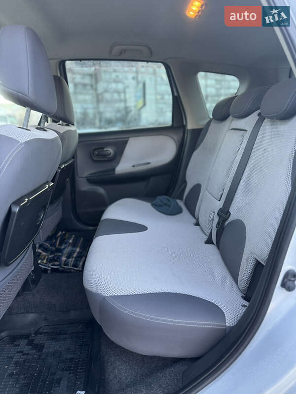 Хэтчбек Nissan Note 2008 в Сумах