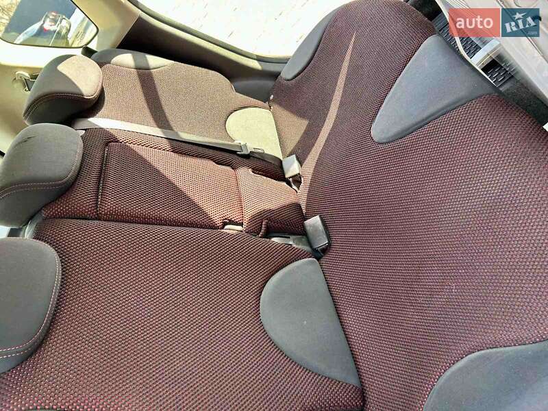 Хэтчбек Nissan Note 2007 в Днепре