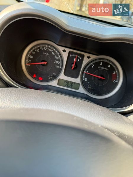 Хэтчбек Nissan Note 2006 в Львове