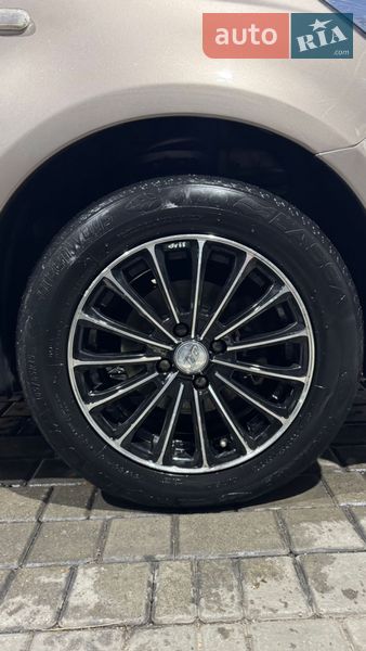 Хетчбек Nissan Note 2006 в Одесі