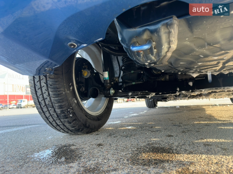 Хэтчбек Nissan Note 2019 в Киеве