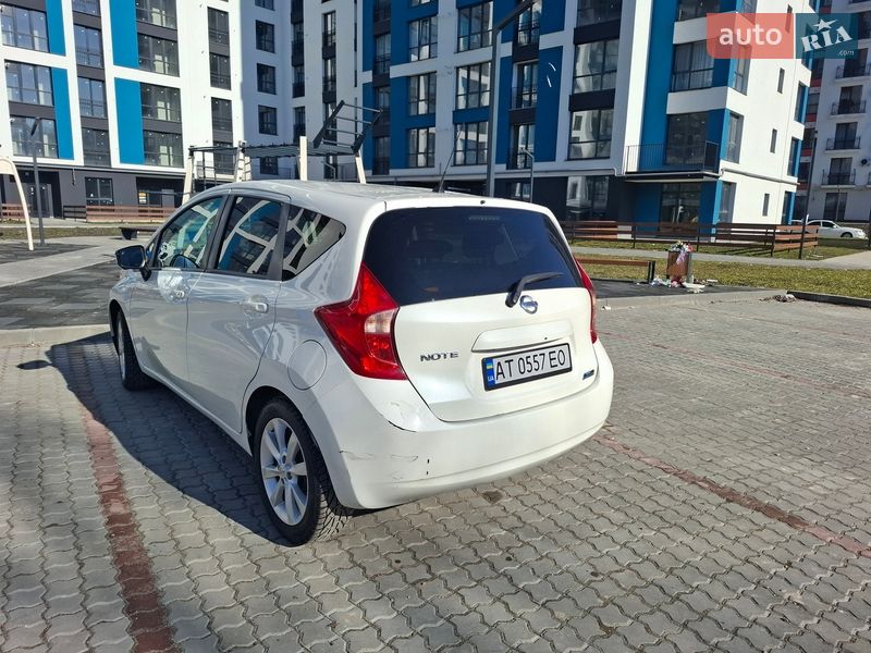 Хетчбек Nissan Note 2013 в Івано-Франківську