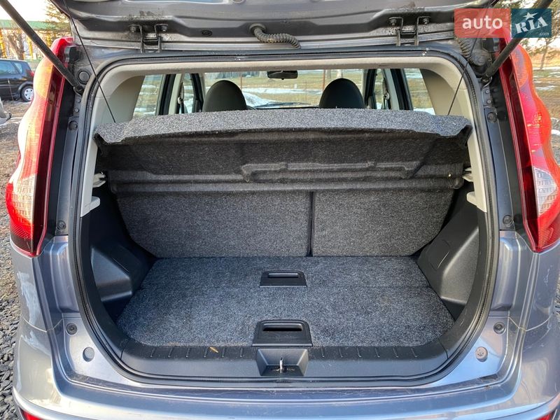 Хэтчбек Nissan Note 2009 в Луцке