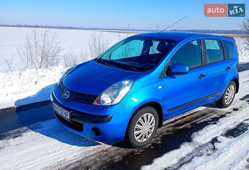2006 Nissan Note, VIN SJNFCAE11U1102833:plate — фото 1 (autoria)