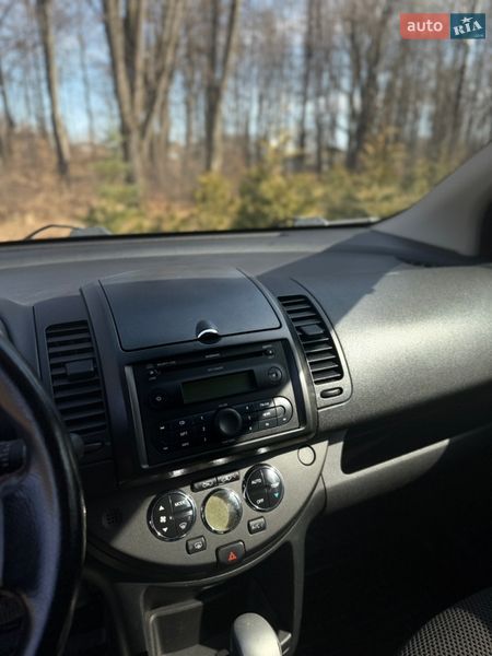 Хетчбек Nissan Note 2007 в Долині