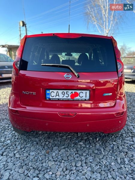 Хэтчбек Nissan Note 2013 в Смеле