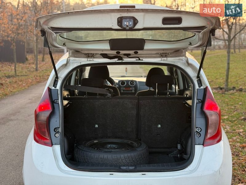 Хэтчбек Nissan Note 2014 в Буче