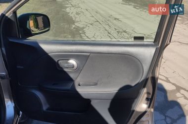 Хэтчбек Nissan Note 2010 в Калиновке
