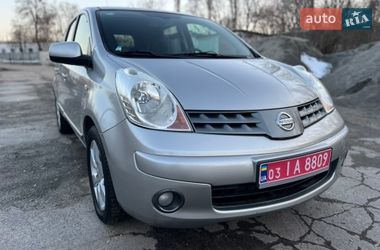 Хэтчбек Nissan Note 2007 в Хороле