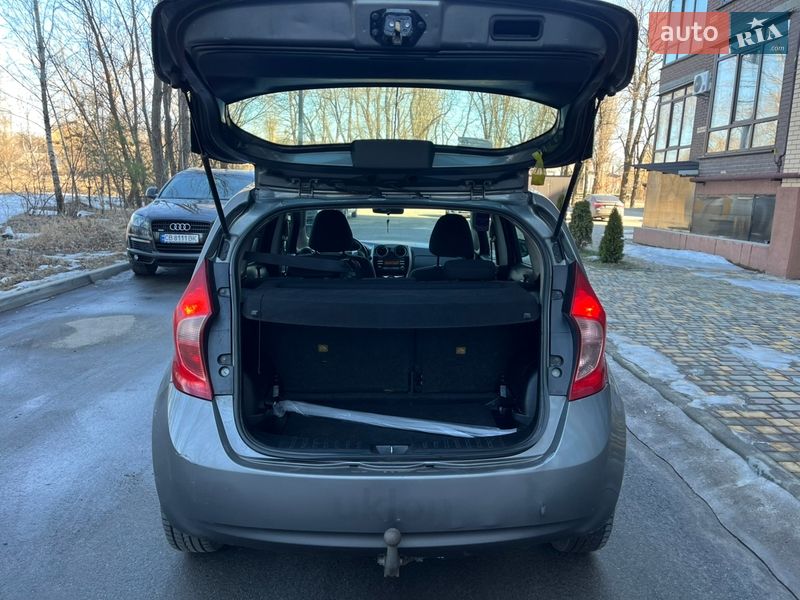 Хэтчбек Nissan Note 2013 в Чернигове