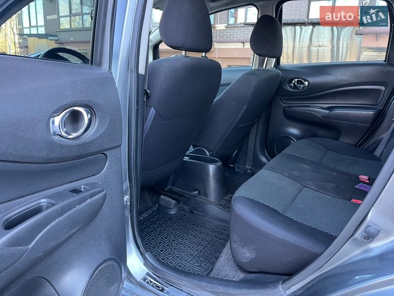 Хэтчбек Nissan Note 2013 в Чернигове