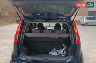 Хэтчбек Nissan Note 2006 в Одессе