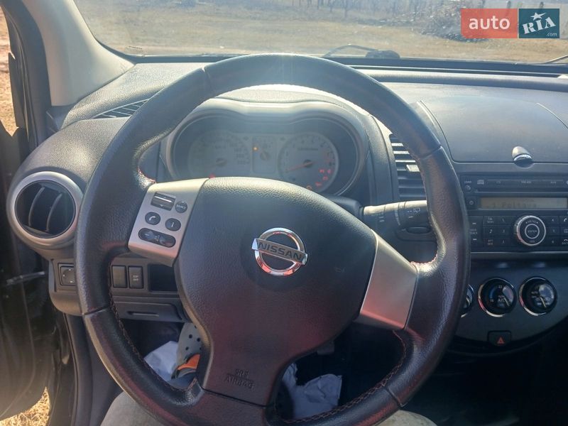 Хетчбек Nissan Note 2008 в Полтаві