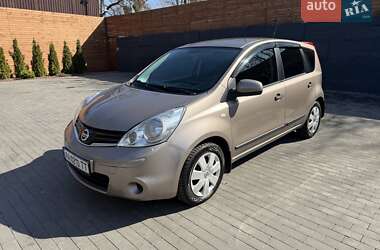 Хэтчбек Nissan Note 2010 в Киеве