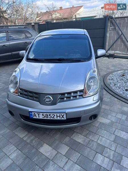Хэтчбек Nissan Note 2008 в Ивано-Франковске