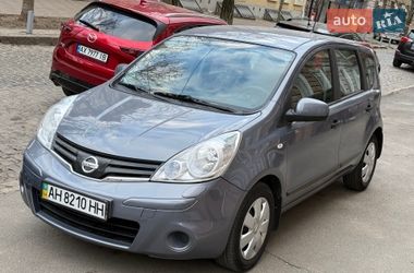 Хэтчбек Nissan Note 2011 в Одессе
