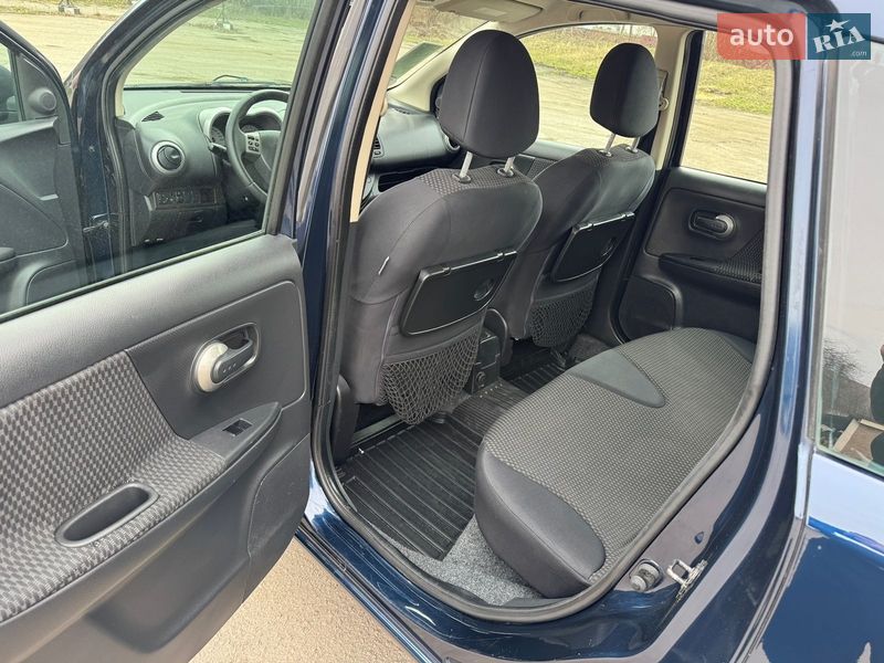 Хэтчбек Nissan Note 2008 в Умани