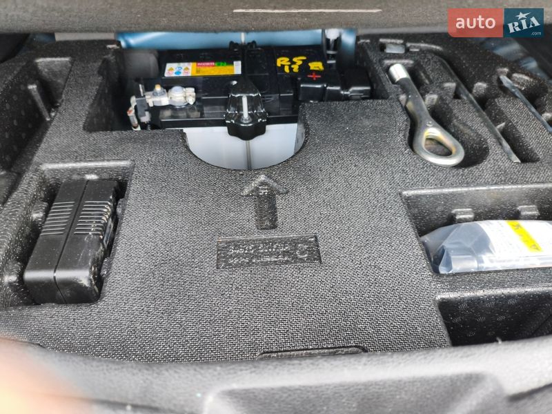 Хетчбек Nissan Note 2016 в Києві