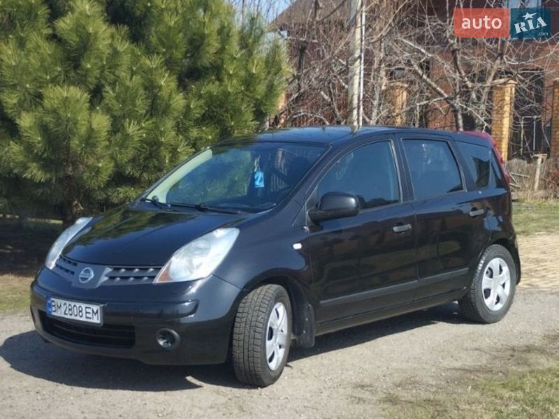 Хэтчбек Nissan Note 2008 в Сумах