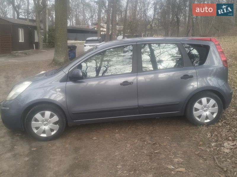 Хетчбек Nissan Note 2008 в Ірпені