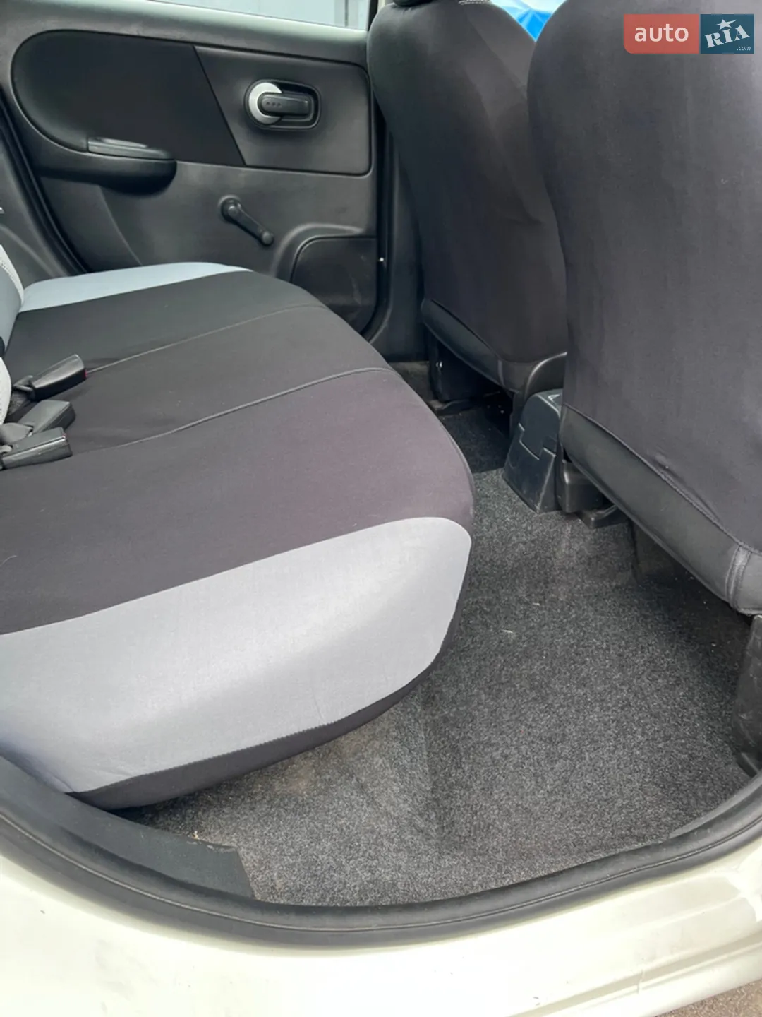 2012 Nissan Note - мініатюра 9