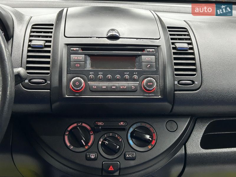 Хэтчбек Nissan Note 2011 в Черновцах