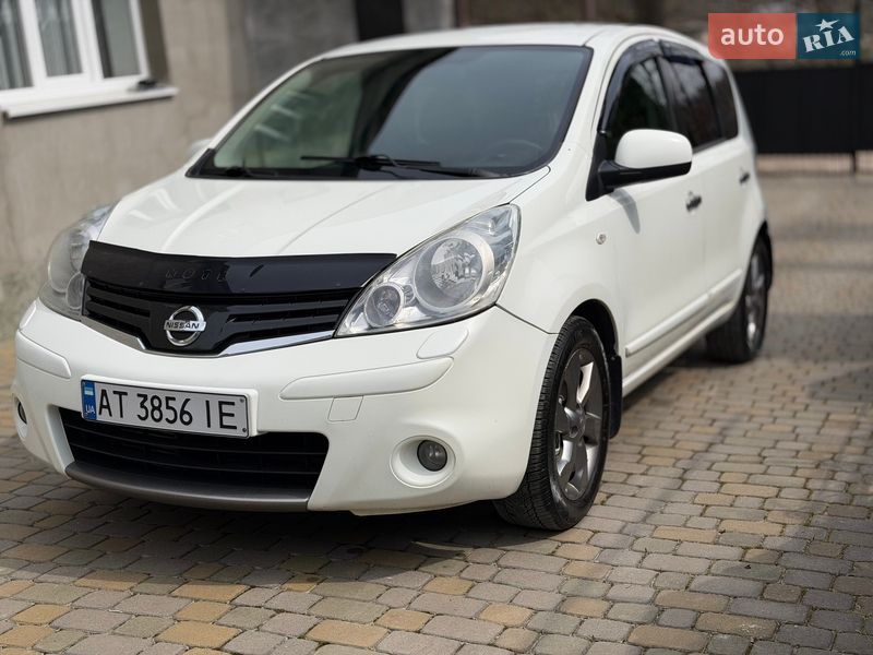 Хетчбек Nissan Note 2011 в Хмельницькому