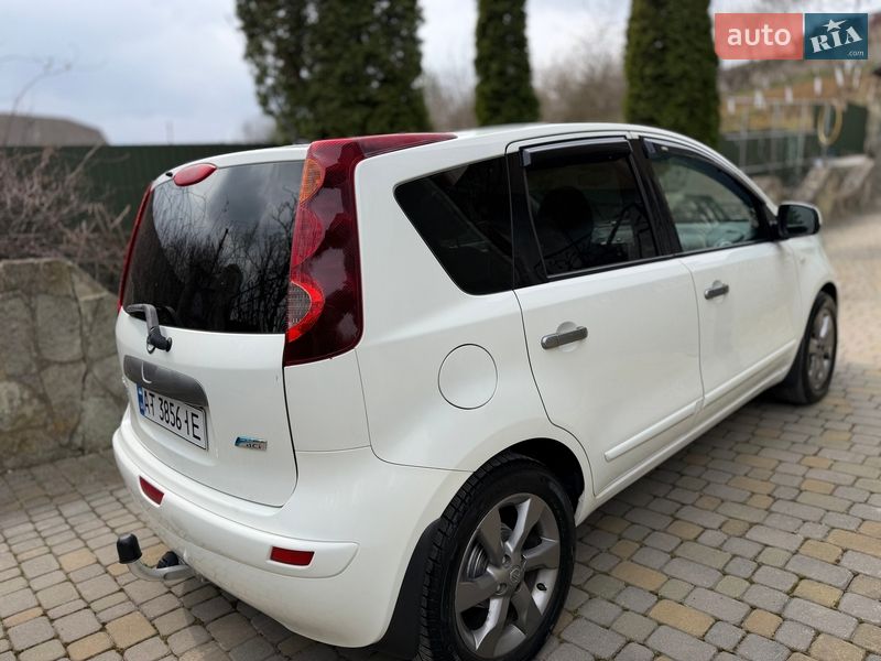 Хетчбек Nissan Note 2011 в Хмельницькому