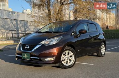 Хэтчбек Nissan Note 2018 в Киеве