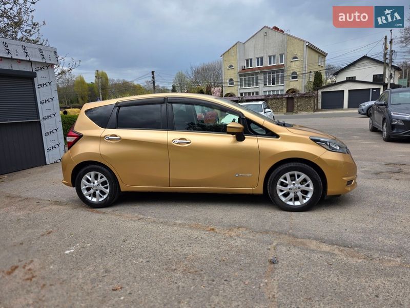 Хетчбек Nissan Note 2017 в Одесі