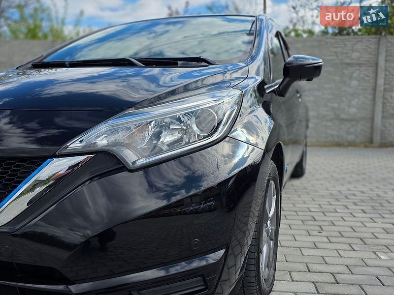 Хэтчбек Nissan Note 2018 в Одессе Хэтчбек Nissan Note 2018 в Одессе