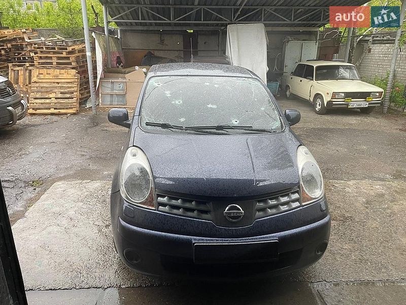 2008 Nissan Note, VIN SJNFAAE11U1268220:plate — фото 1 (autoria)