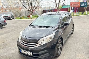 Хэтчбек Nissan Note 2013 в Умани