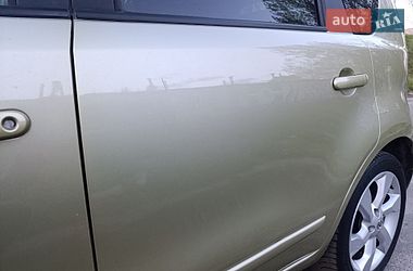 Хетчбек Nissan Note 2010 в Києві