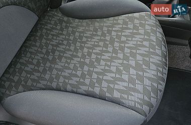 Хэтчбек Nissan Note 2009 в Киеве