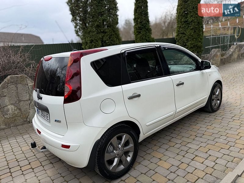 Хетчбек Nissan Note 2011 в Хмельницькому