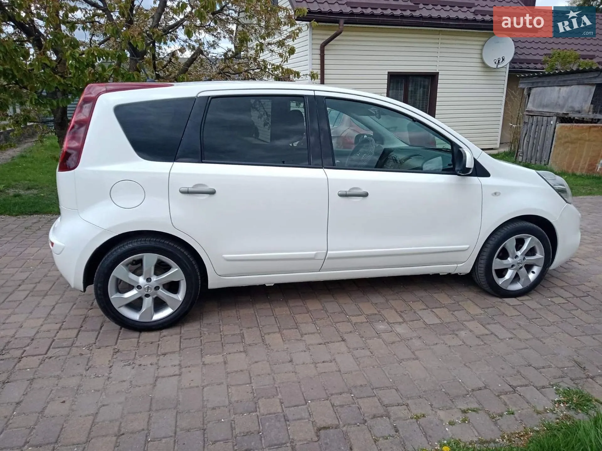 2011 Nissan Note - мініатюра 6
