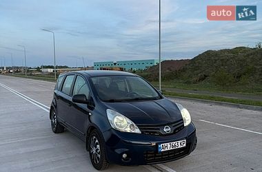 Хэтчбек Nissan Note 2011 в Виннице
