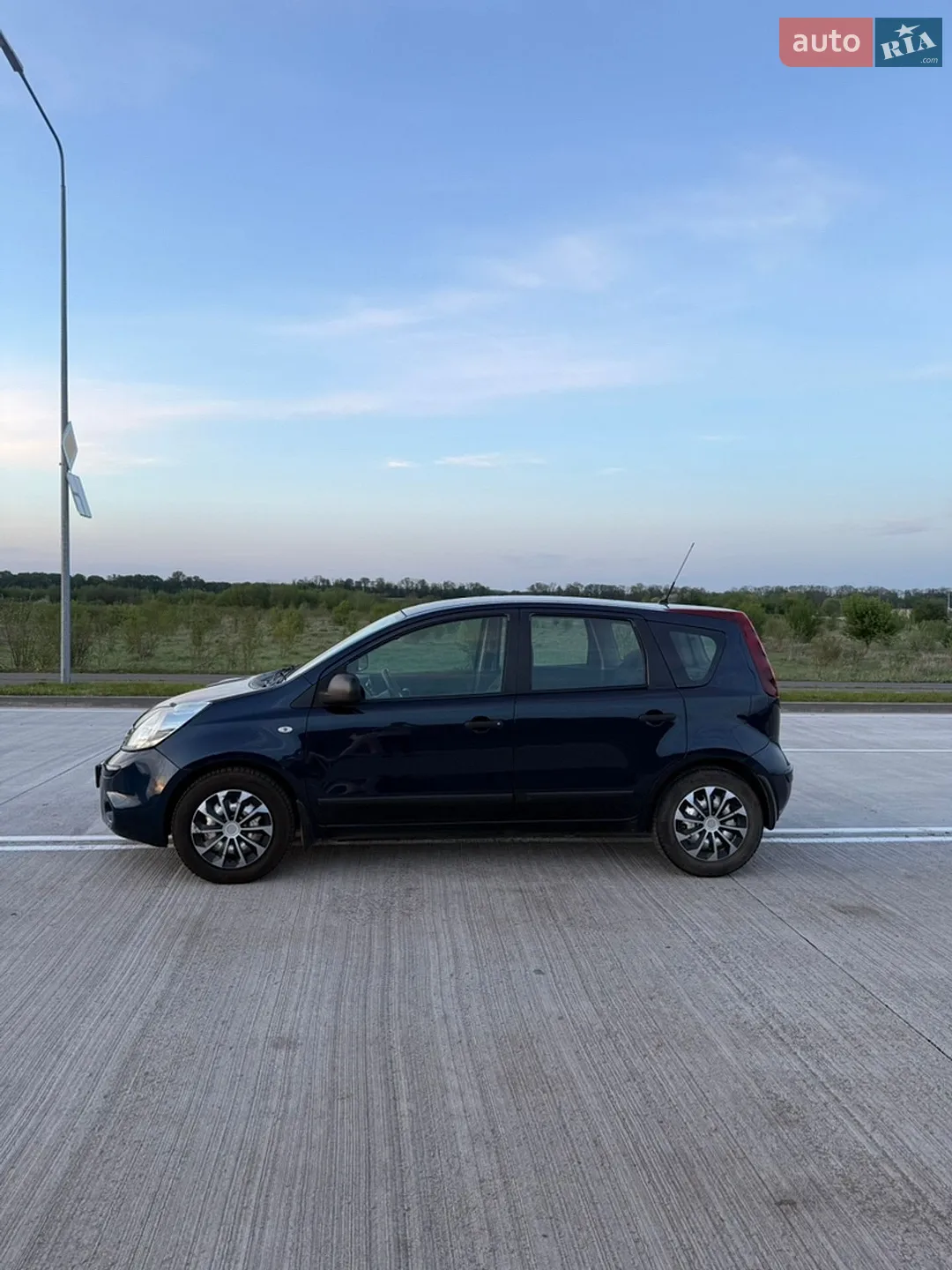 2011 Nissan Note - мініатюра 6