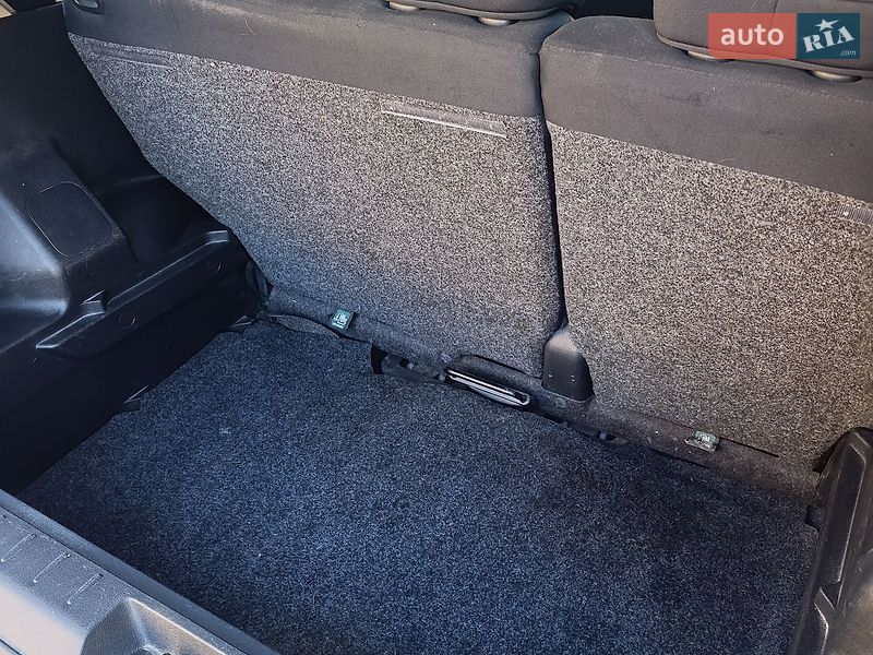Хетчбек Nissan Note 2006 в Трускавці