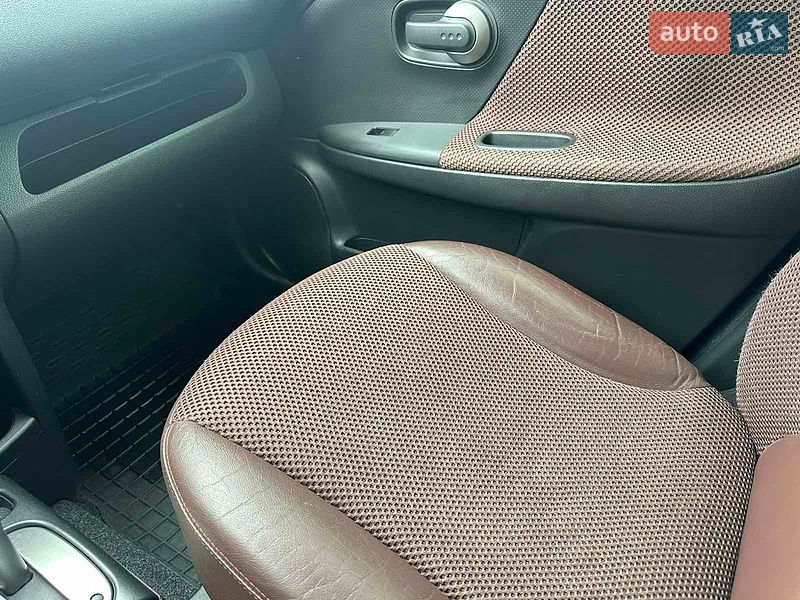 Хетчбек Nissan Note 2007 в Одесі