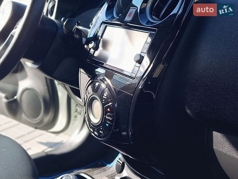 Хэтчбек Nissan Note 2020 в Днепре