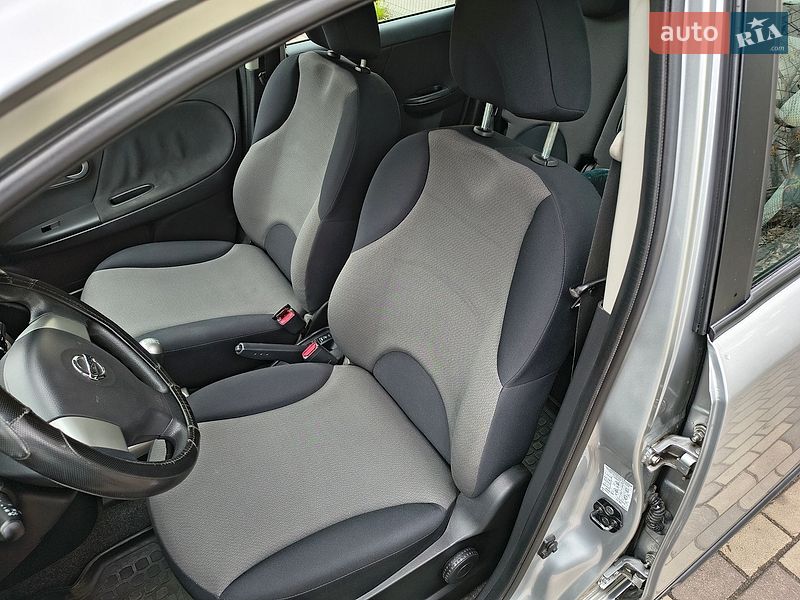 Хетчбек Nissan Note 2011 в Києві фото 13 Хетчбек Nissan Note 2011 в Києві