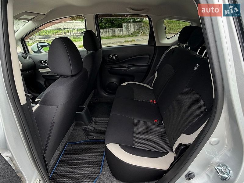 Хэтчбек Nissan Note 2016 в Киеве