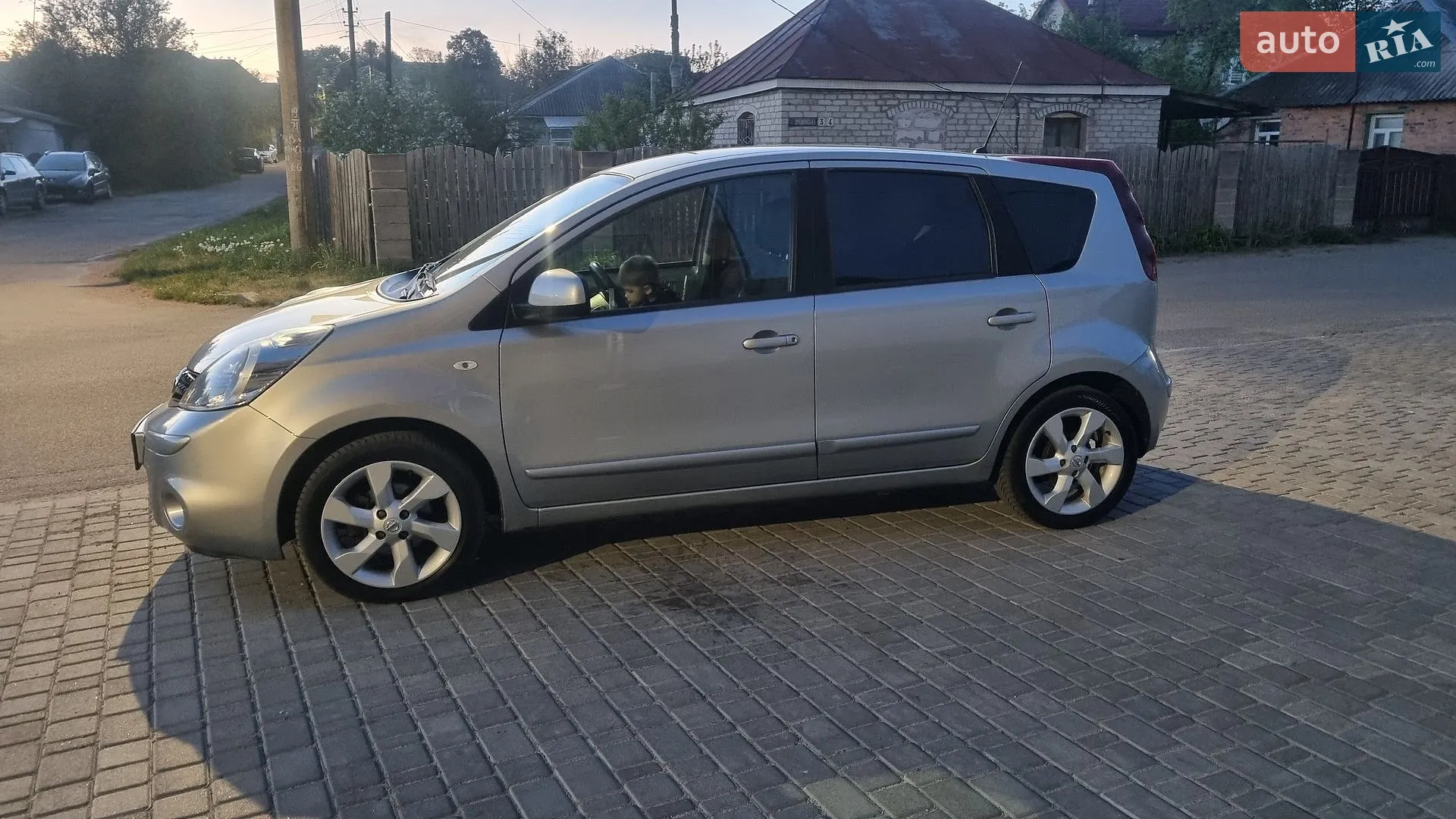 2010 Nissan Note - мініатюра 12