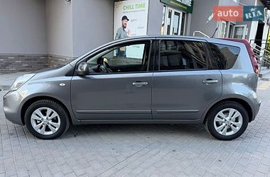 Хэтчбек Nissan Note 2011 в Виннице
