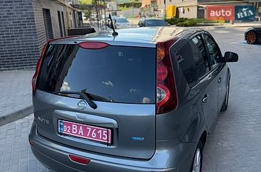 Хэтчбек Nissan Note 2011 в Виннице